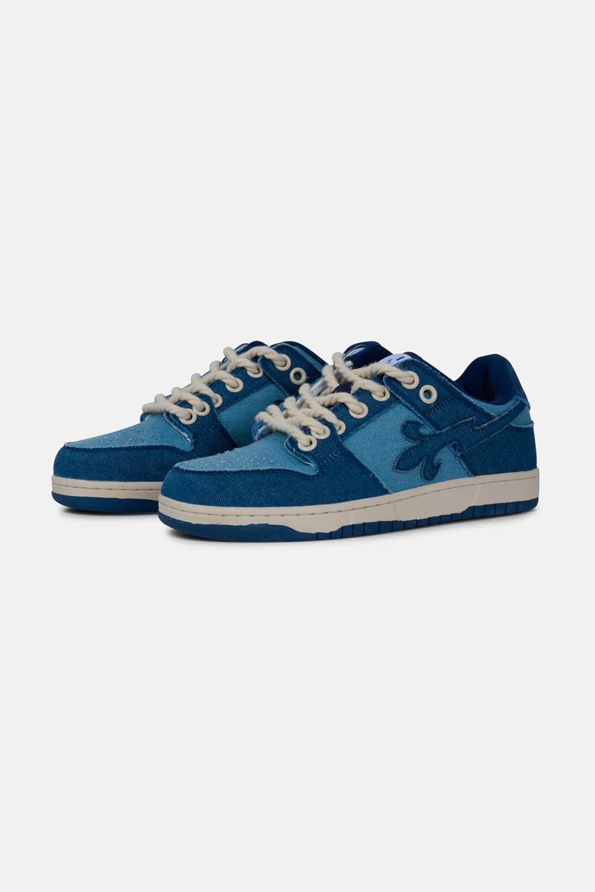 District V3 Bleu Jean - Image 3