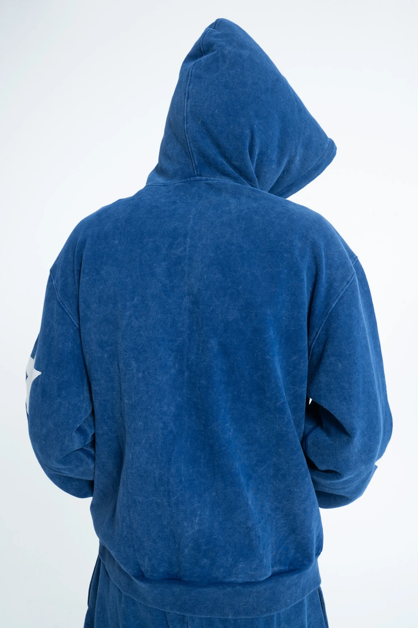 Dizy Midnight - Image 11