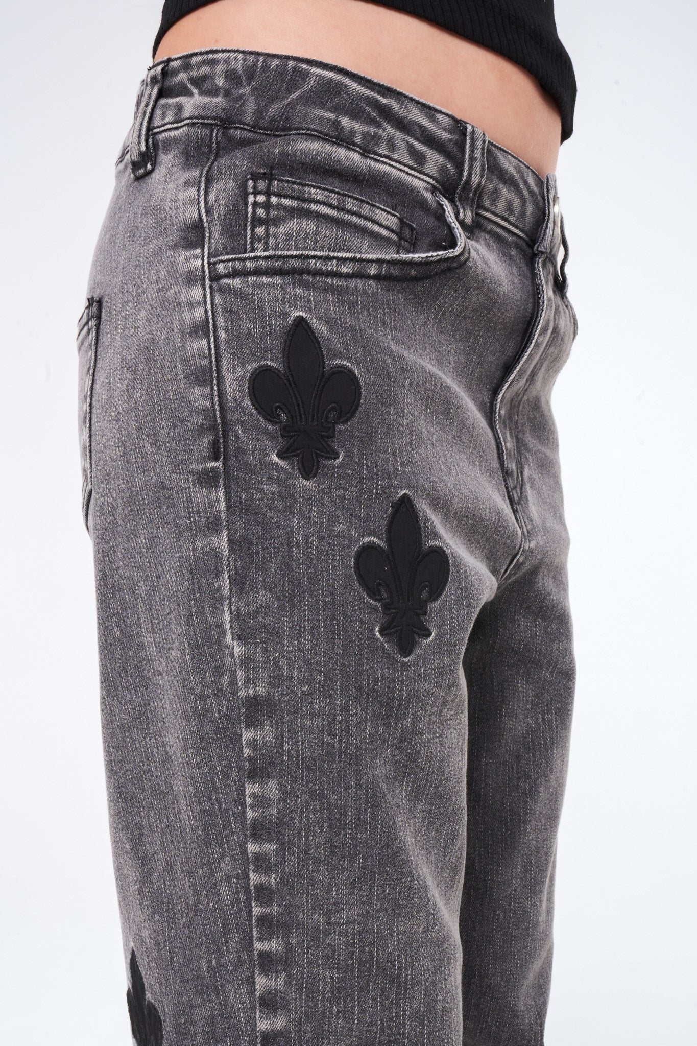 Neleo Gris - Image 3