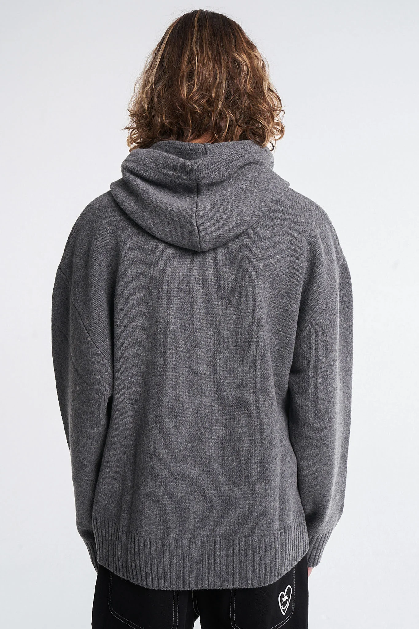 Sixtine Black Wash - Image 9