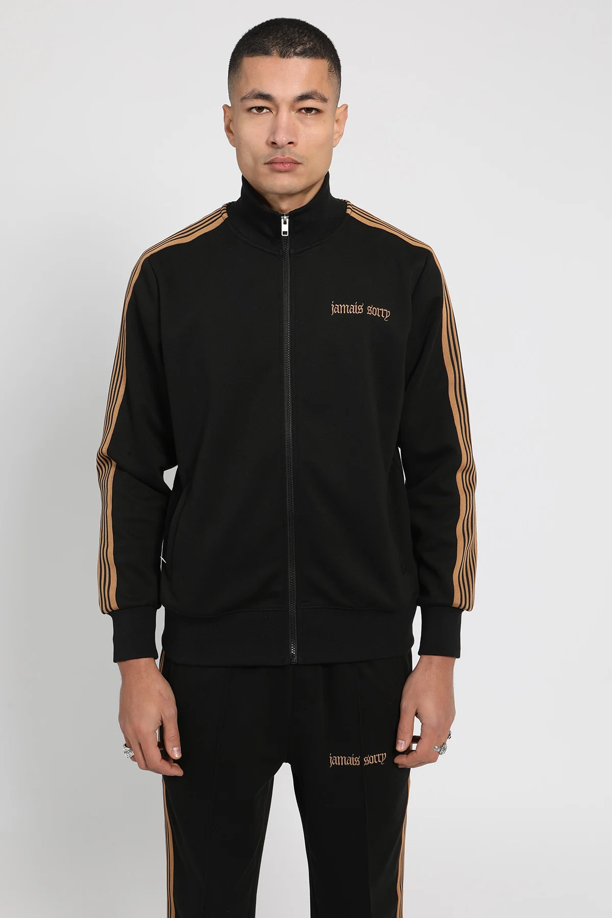 Montchavin blk - Image 7